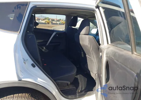 2018 Toyota Rav4 Xle из США, поврежденный, VIN 2T3RFREV3JW809665